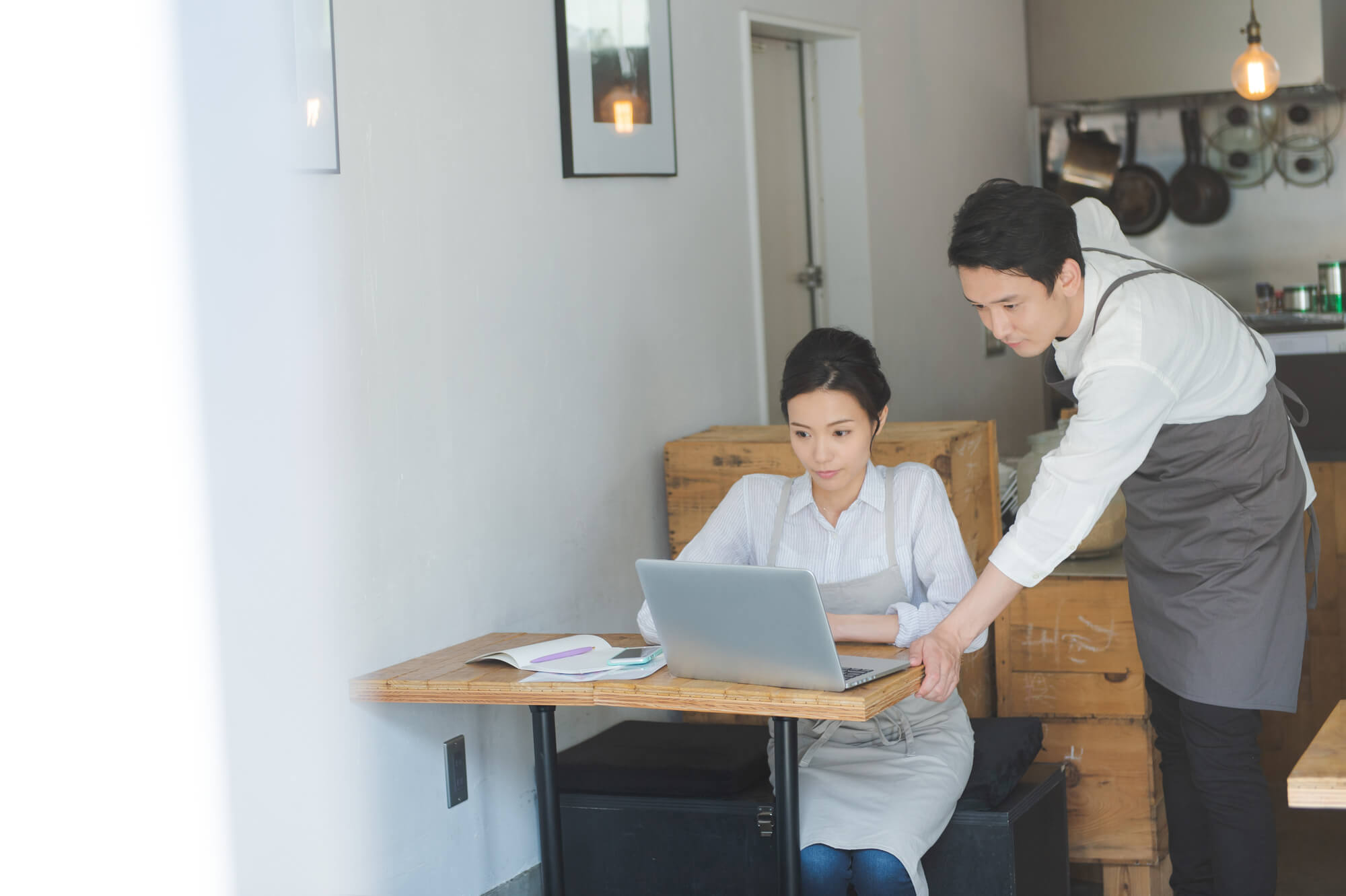 飲食店を開業する人必見！気になる融資や補助金について