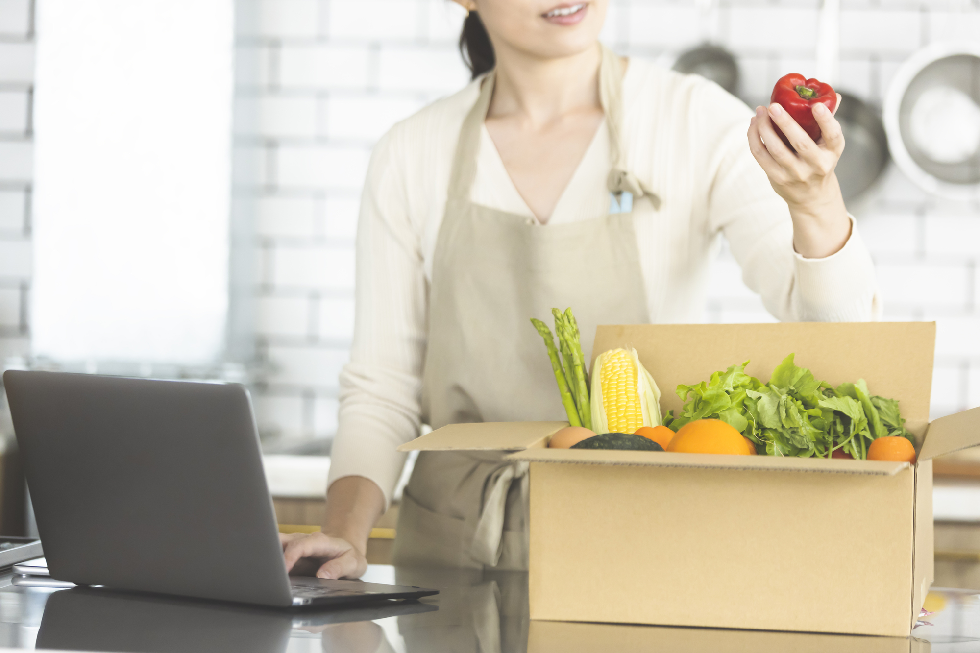 時代は外食ではなく「おうち時間」通販サイトでV字回復を狙う!