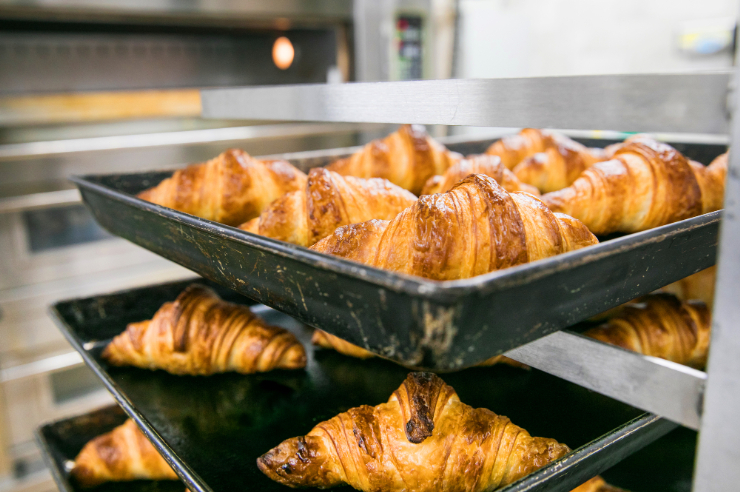 パン屋開業は儲かる？パン屋の現状からメリット・デメリットを解説！