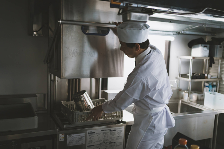 お店に合った食洗機を選んでいますか？食洗機の色々